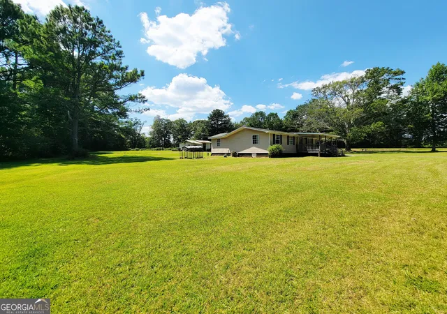 Photo 3 of Single family home for sale at 986 Johnson Rd, Hogansville, GA 30230 | MLS# 10833885 | Listing updated on 2026-09-23