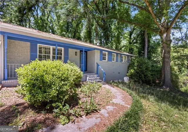 Photo 2 of Single family home for sale at 4176 Indian Forest Rd, Stone Mountain, GA 30083 | MLS# 10825429 | Listing updated on 2026-08-27