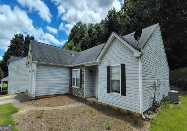 2nd image of 8455 River Bluff Pl, Ball Ground, GA 30107 | MLS# 10695557