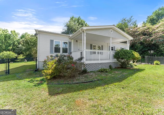 Homes for sale in Mount Airy, GA | 638 Hazel Creek Rd, Mount Airy, GA 30563 | MLS# 10788427