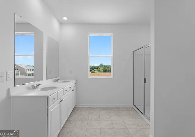 Photo 3 of Single family home for sale at 3655 Sagecrest Dr, Buford, GA 30519 | MLS# 10756831 | Listing updated on 2026-10-07