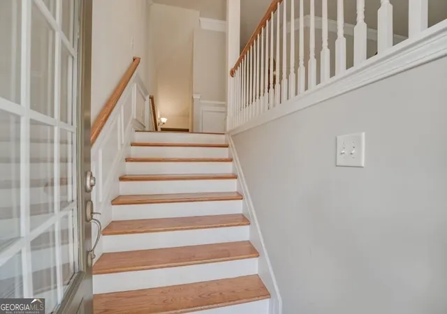 3rd image of 3322 Cameron Trl, Peachtree Corners, GA 30092 | MLS# 10825309