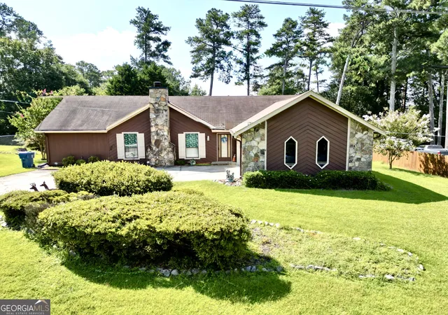 2nd image of 1166 Lakeridge Ct, Grayson, GA 30017 | MLS# 10819611