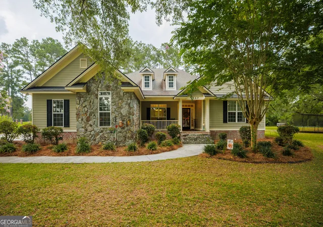 Homes for sale in Valdosta, GA | 3207 Stafford Crossing Road, Valdosta, GA 31605 | MLS# 10797473