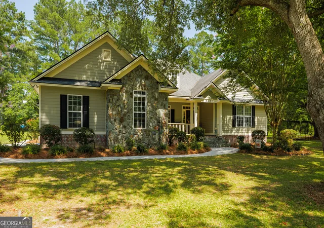 Photo 2 of Single family home for sale at 3207 Stafford Crossing Road, Valdosta, GA 31605 | MLS# 10797473 | Listing updated on 2026-09-11