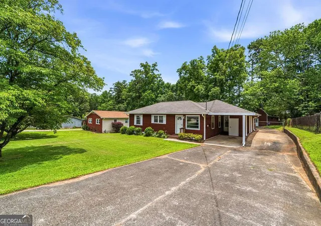 Photo 1 of Sale Pending at 1981 Judy Cir Se, Marietta, GA 30060 | MLS# 10794302 | Listing updated on 2026-09-16