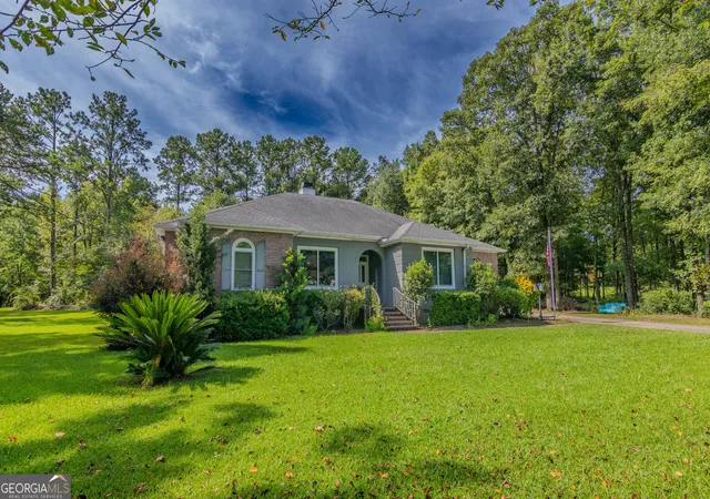 2nd image of 204 Weatherford Pl, Macon, GA 31210 | MLS# 10823397