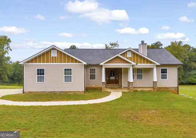 Homes for sale in Maysville, GA | 2810 Hwy 98, Maysville, GA 30558 | MLS# 10718617