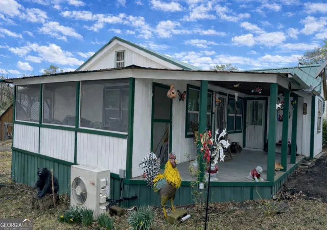 Photo 2 of Single family home for sale at 38 Yogi Bear Blvd, Cleveland, GA 30528 | MLS# 10706765 | Listing updated on 2026-03-30
