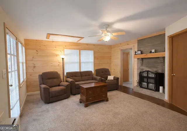 Photo 4 of Single family home for sale at 38 Yogi Bear Blvd, Cleveland, GA 30528 | MLS# 10706765 | Listing updated on 2026-03-30