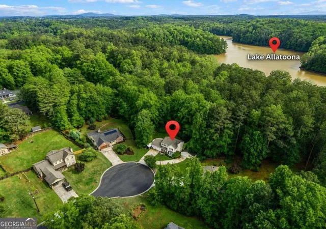 Photo 2 of Single family home for sale at 4002 Baywatch Cvs Nw, Acworth, GA 30101 | MLS# 10763124 | Listing updated on 2026-08-31