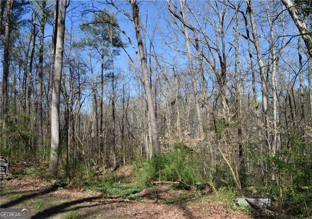 6th image of 5320 Beth Dr, Austell, GA 30106 | MLS# 10695721