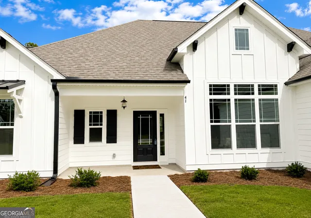 Photo 3 of Single family home for sale at 41 Commanche Cir #55, Locust Grove, GA 30248 | MLS# 10718615 | Listing updated on 2026-07-25