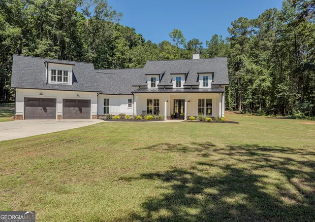 Photo 3 of Single family home for sale at 1010 Holland Springs Rd, Madison, GA 30650 | MLS# 10809254 | Listing updated on 2026-09-08