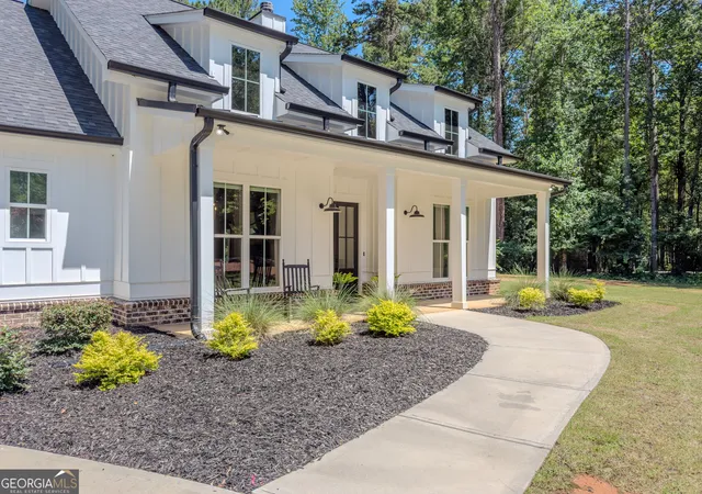 Photo 3 of Single family home for sale at 1010 Holland Springs Rd, Madison, GA 30650 | MLS# 10809254 | Listing updated on 2026-09-08