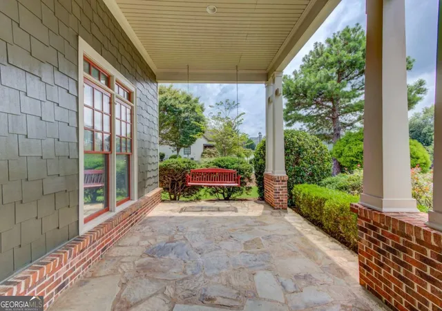 Photo 4 of Single family home for sale at 2843 White Azalea St, Buford, GA 30519 | MLS# 10824391 | Listing updated on 2026-10-02