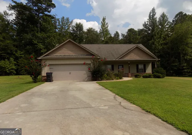 Photo 1 of Sale Pending at 529 Knollwood, Griffin, GA 30224 | MLS# 10589254 | Listing updated on 2025-12-17