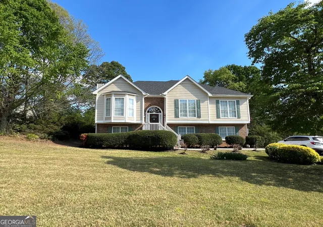 Photo 3 of Single family home for sale at 1625 Huntington Hl Tr, Buford, GA 30519 | MLS# 10735005 | Listing updated on 2026-08-16