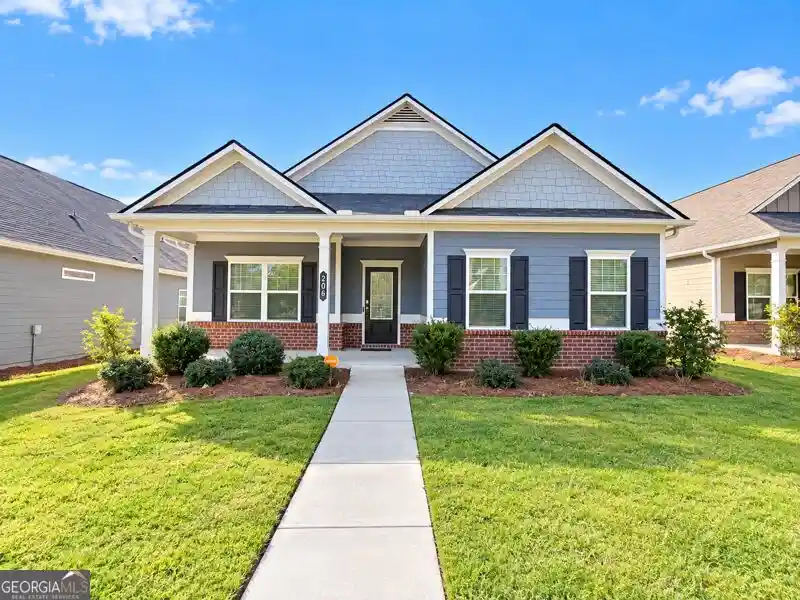 Photo 1 of Single family home for sale at 206 N Dogwood St, Villa Rica, GA 30180 | MLS# 10873718 | Listing updated on 2026-10-29