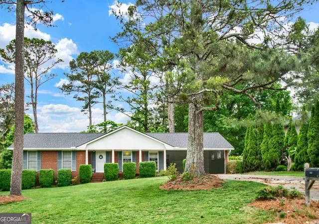 2nd image of 5597 Bob White Cir Nw, Lilburn, GA 30047 | MLS# 10816836