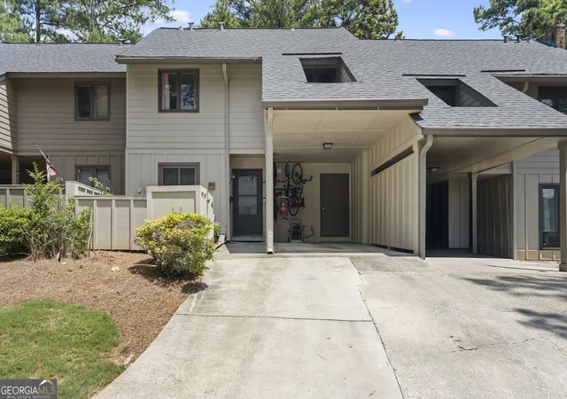 Homes for sale in Marietta, GA | 897 Cedar Canyon Sq Se, Marietta, GA 30067 | MLS# 10803670