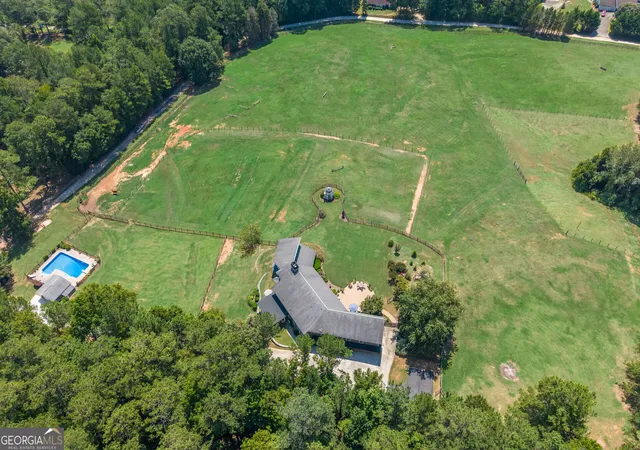 Photo 3 of Mansion for sale at 1370 Cook Rd, Oxford, GA 30054 | MLS# 10832233 | Listing updated on 2026-09-08