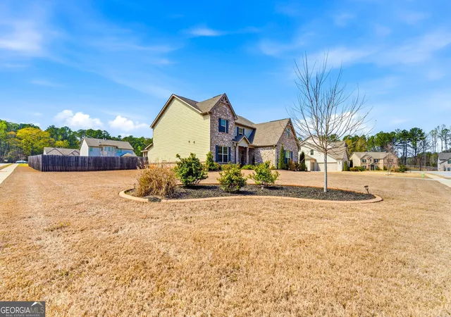 Photo 3 of Single family home for sale at 801 Relic Ridge, Hampton, GA 30228 | MLS# 10712838 | Listing updated on 2026-08-05