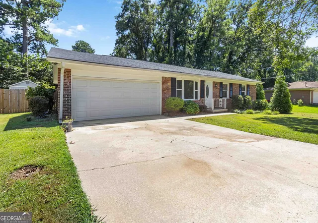 Photo 2 of Sale Pending at 4223 Theresa Ct, Tucker, GA 30084 | MLS# 10828907 | Listing updated on 2026-08-29