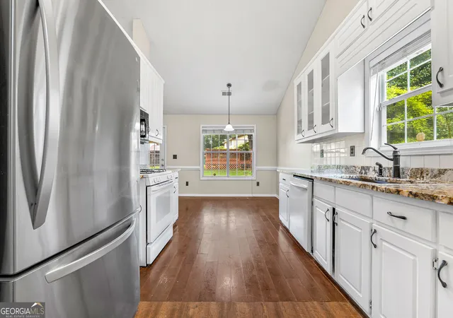 Photo 3 of Sale Pending at 1909 Portwest Way, Hampton, GA 30228 | MLS# 10829052 | Listing updated on 2026-09-08