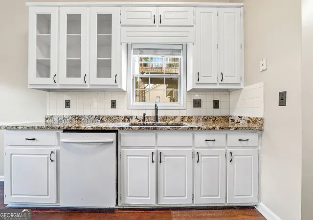 Photo 4 of Sale Pending at 1909 Portwest Way, Hampton, GA 30228 | MLS# 10829052 | Listing updated on 2026-09-08