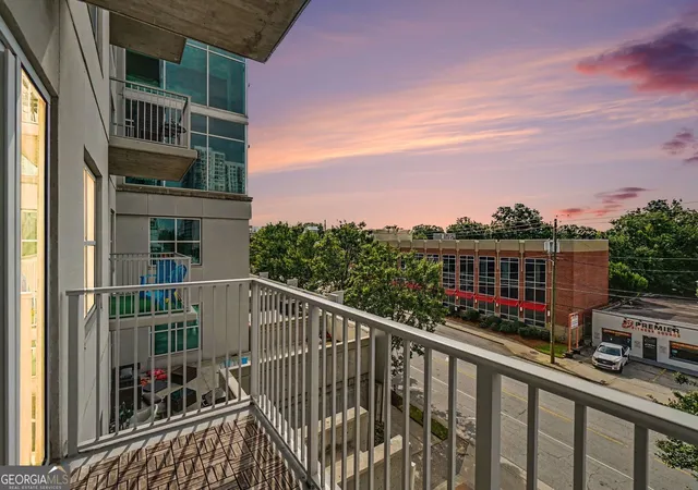 Photo 3 of Condo for sale at 250 Pharr Rd Ne #315, Atlanta, GA 30305 | MLS# 10831991 | Listing updated on 2026-09-19