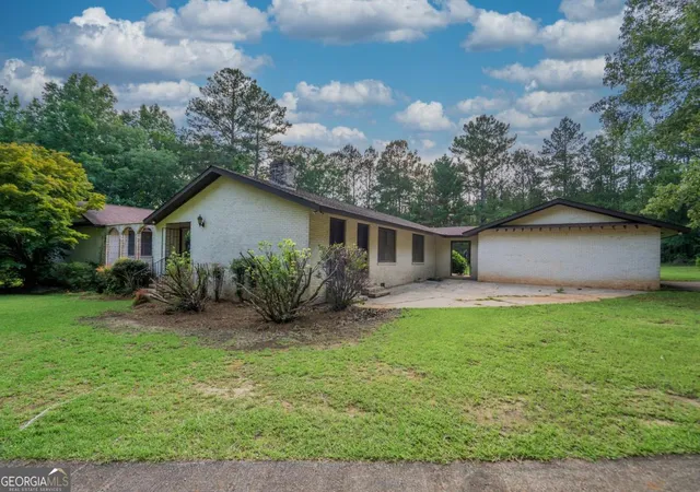 Photo 3 of Single family home for sale at 882 Gaissert Church Rd, Sparta, GA 31087 | MLS# 10793140 | Listing updated on 2026-08-23