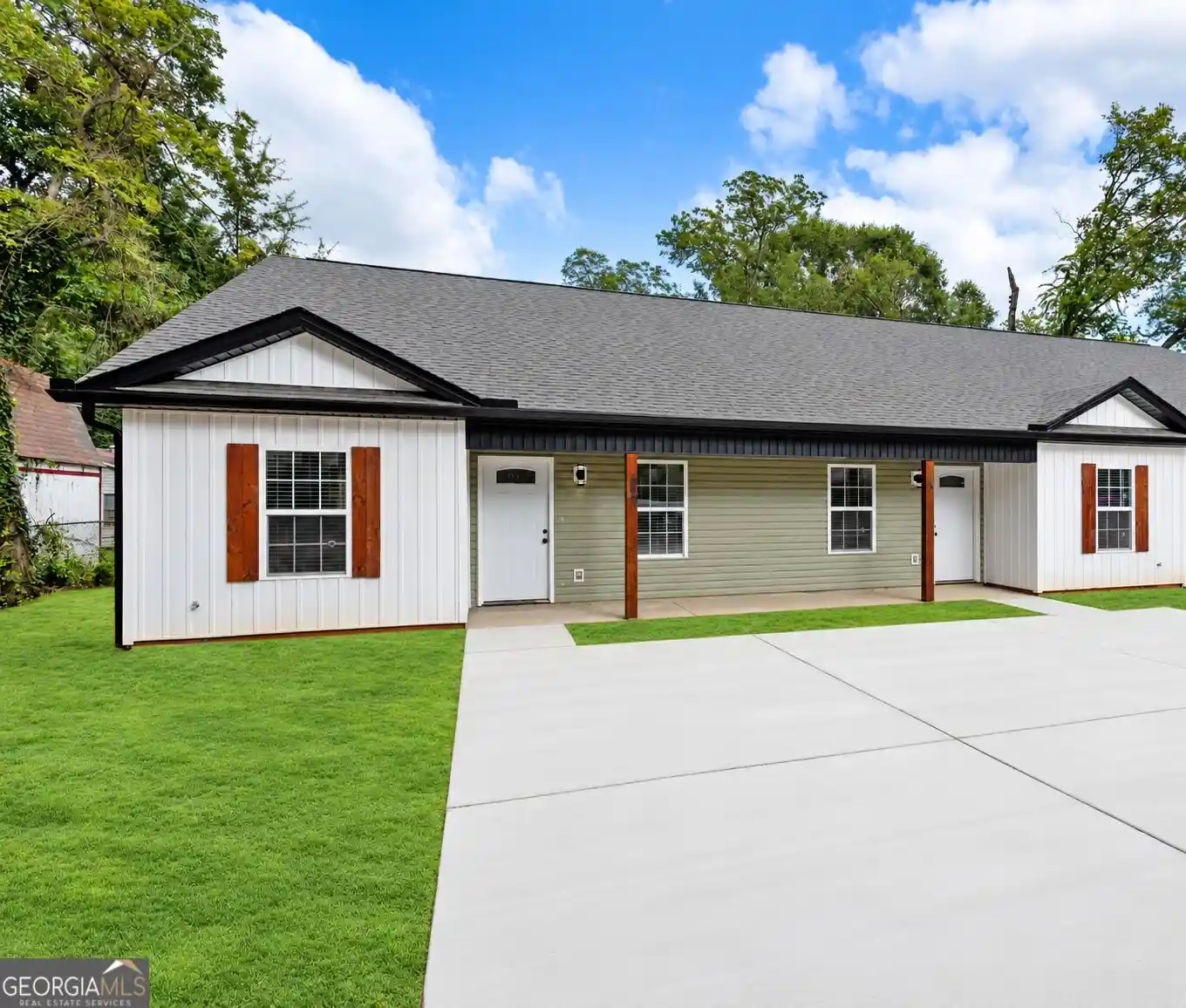 Photo 1 of Multi family home for sale at 910 Maple St, Fort Valley, GA 31030 | MLS# 10873321 | Listing updated on 2026-10-29