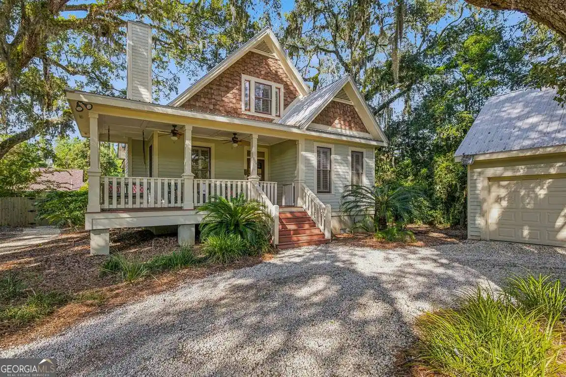 Photo 1 of Single family home for sale at 104 Youngwood Dr, St. Simons, GA 31522 | MLS# 10827551 | Listing updated on 2026-09-30