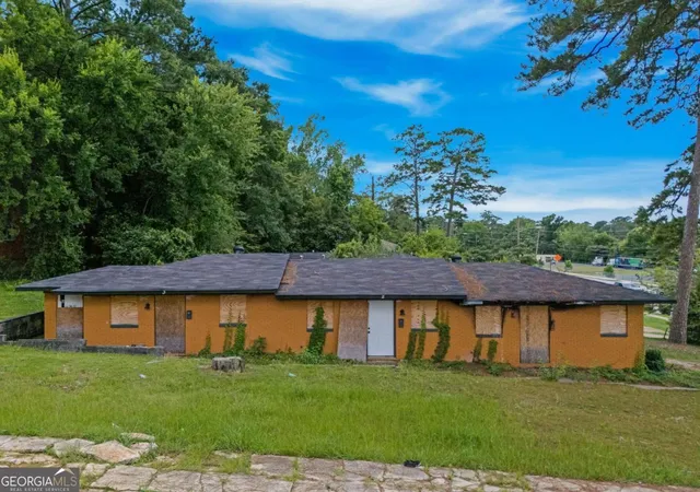 Homes for sale in Columbus, GA | 2330 Fort Benning Rd, Columbus, GA 31903 | MLS# 10795824