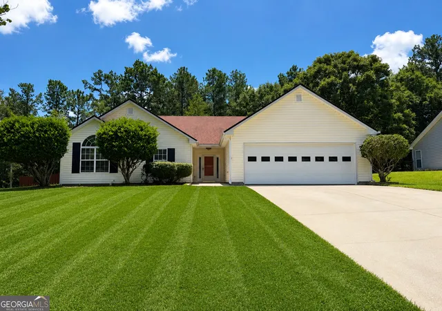 1st image of 743 Evergreen Dr, Winder, GA 30680 | MLS# 10808729