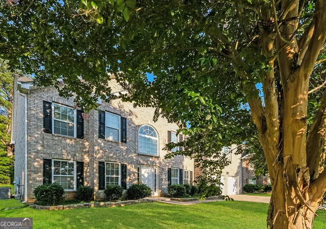 3rd image of 924 Ambeau Cir, Mcdonough, GA 30253 | MLS# 10806350