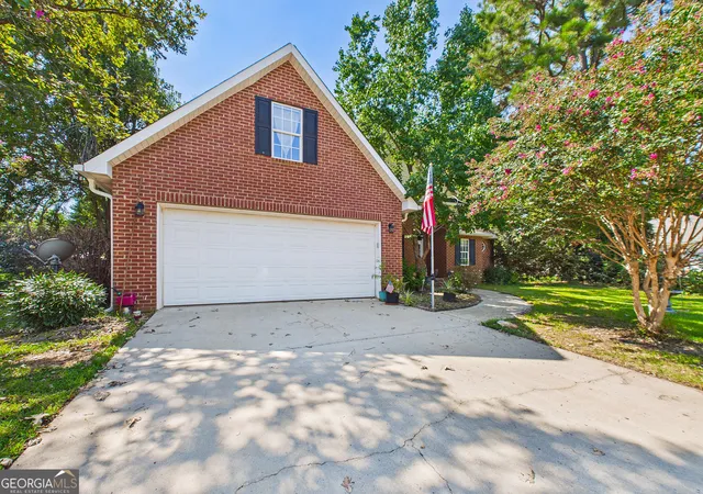 Photo 3 of Single family home for sale at 109 Quinelle Dr, Perry, GA 31069 | MLS# 10737061 | Listing updated on 2026-09-18