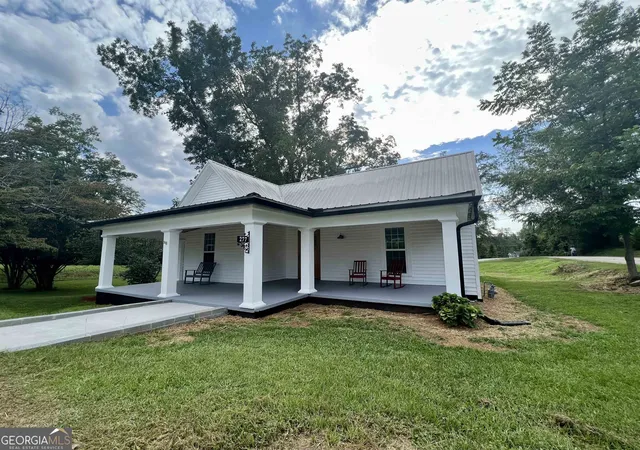 Homes for sale in Franklin, GA | 277 Newnan Street, Franklin, GA 30217 | MLS# 10768484