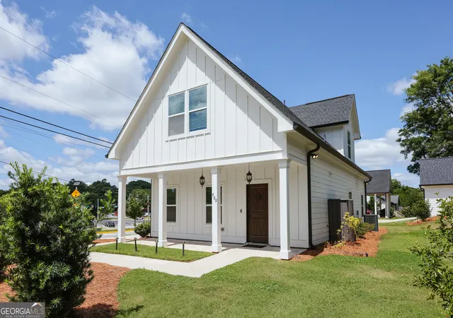 Photo 1 of Single family home for sale at 499 Little Oak St, Athens, GA 30601 | MLS# 10793360 | Listing updated on 2026-07-30
