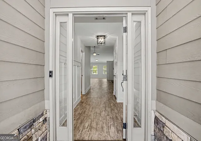 4th image of 340 Grady Ave, Fayetteville, GA 30214 | MLS# 10790316