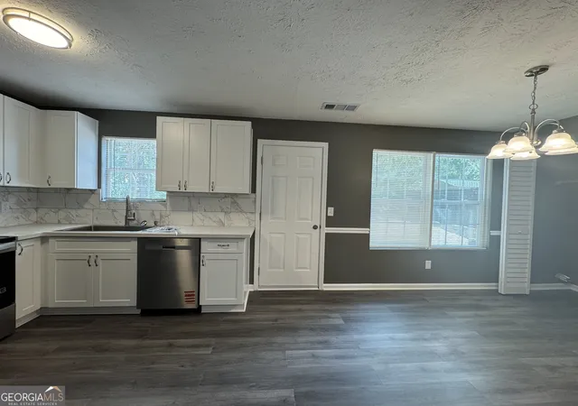 Photo 3 of Single family home for sale at 330 Crestfield Cir, Covington, GA 30016 | MLS# 10788813 | Listing updated on 2026-07-18