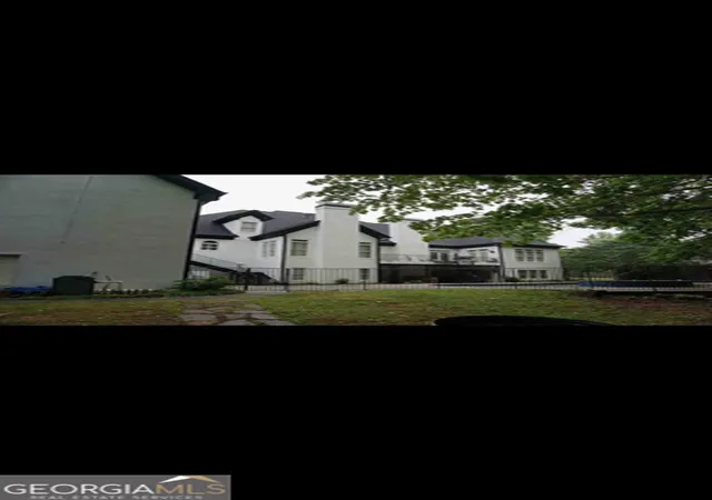 2nd image of 2173 Spencers Wy, Stone Mountain, GA 30087 | MLS# 10685316