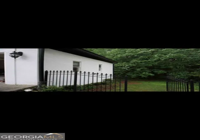 Photo 3 of Single family home for sale at 2173 Spencers Way, Stone Mountain, GA 30087 | MLS# 10685316 | Listing updated on 2026-09-06