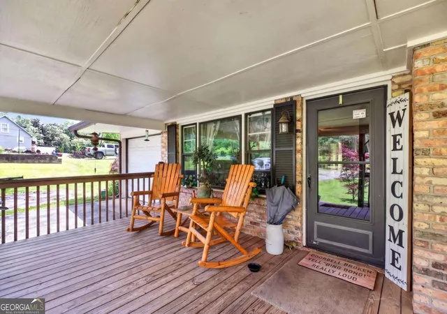 Photo 2 of Single family home for sale at 3092 Hicks Rd Sw, Marietta, GA 30060 | MLS# 10827823 | Listing updated on 2026-09-14