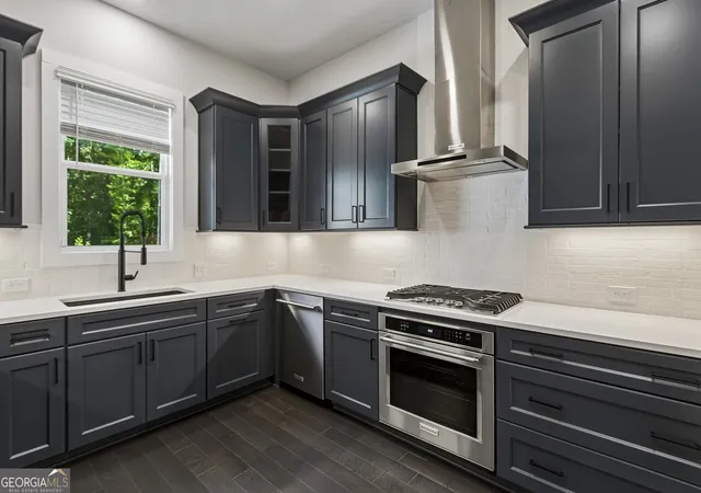 Photo 3 of Single family home for sale at 423 Oakleigh Ave, Woodstock, GA 30188 | MLS# 10788927 | Listing updated on 2026-08-27