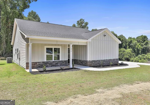 3rd image of 404 W Boyd Rd, Hogansville, GA 30230 | MLS# 10804967