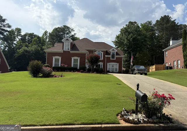 1st image of 2760 Weatherstone Cir Se, Conyers, GA 30094 | MLS# 10804945