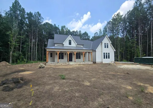 Photo 1 of Mansion for sale at 5948 Mccoy Rd, Acworth, GA 30101 | MLS# 10813149 | Listing updated on 2026-09-11