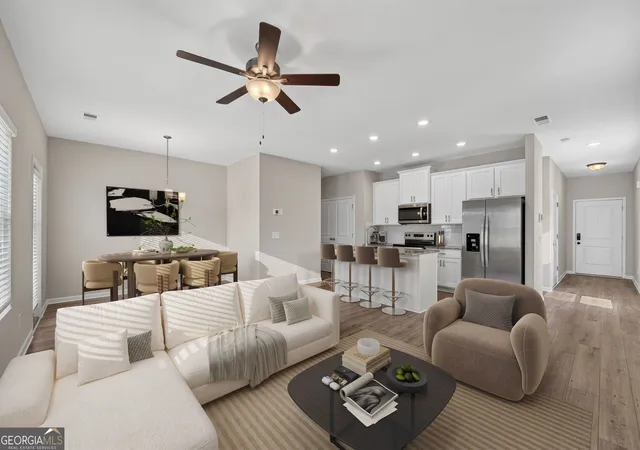 Photo 2 of Townhouse for sale at 6362 Sundowner Pl, Atlanta, GA 30331 | MLS# 10819979 | Listing updated on 2026-08-19